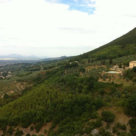Capodacqua  Agriturismo Villa Gabbiano מראה חיצוני תמונה